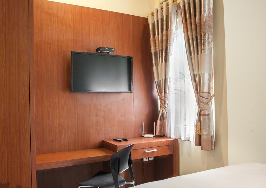 Reddoorz Plus @ Talaga Bodas Bandung Luaran gambar