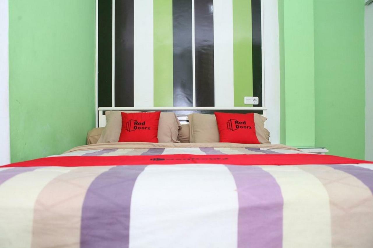 Reddoorz Plus @ Talaga Bodas Bandung Luaran gambar