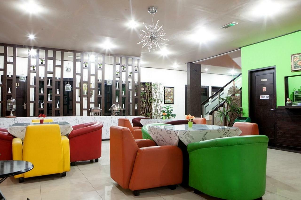 Reddoorz Plus @ Talaga Bodas Bandung Luaran gambar